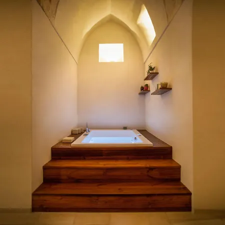 Nocleg ze śniadaniem Ellements - Luxury Brindisi