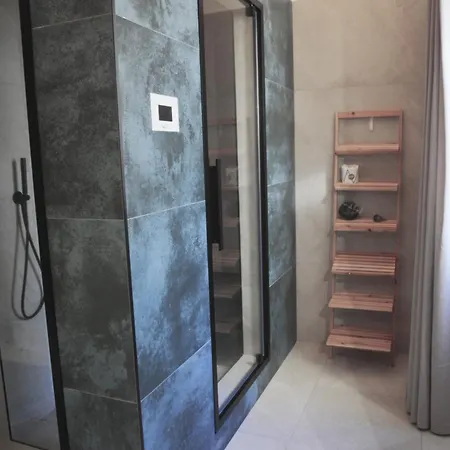 Ellements - Luxury Nocleg ze śniadaniem Brindisi