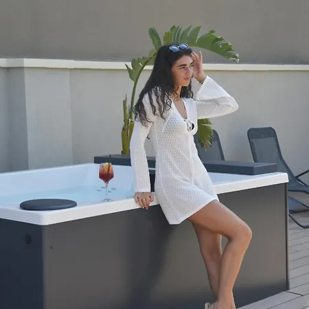 Ellements - Luxury